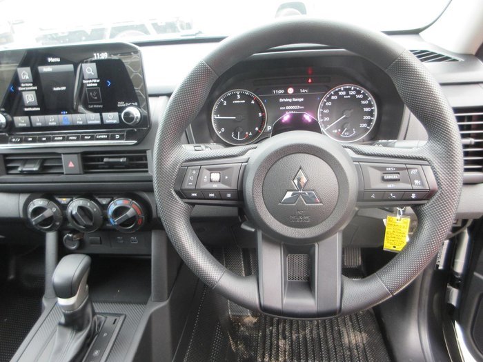 2026 Mitsubishi Triton GLX