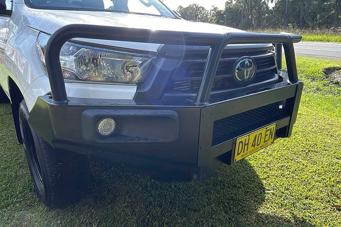 2023 Toyota Hilux Workmate GUN125R 4X4 Dual Range Glacier White
