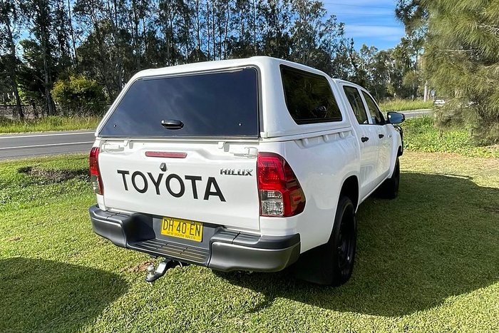 2023 Toyota Hilux Workmate GUN125R 4X4 Dual Range Glacier White