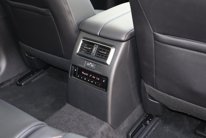 2025 Mazda CX-80 P50e GT