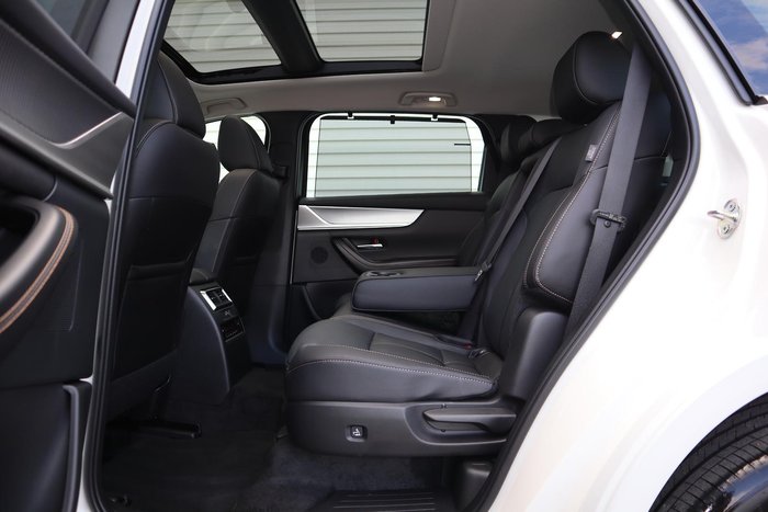 2025 Mazda CX-80 P50e GT