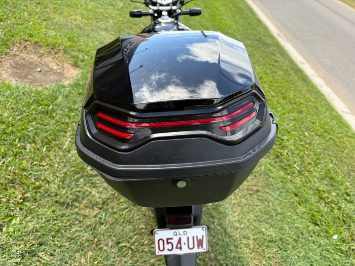 2018 Honda CB125E Black