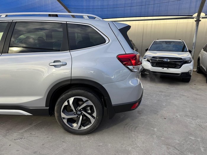 2022 Subaru Forester 2.5i-S