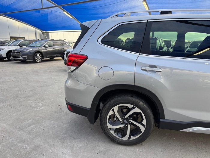 2022 Subaru Forester 2.5i-S