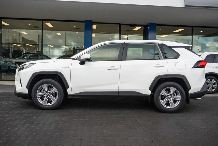 2024 Toyota RAV4 GX