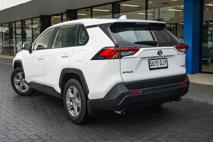 2024 Toyota RAV4 GX
