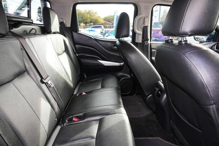 2019 Nissan Navara N-TREK