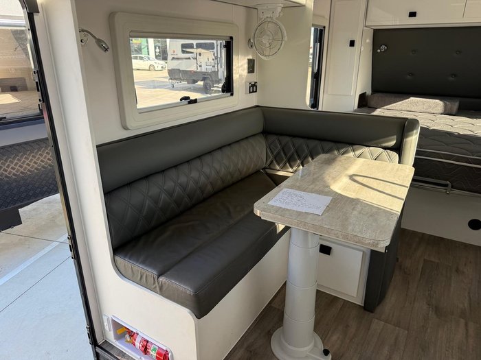 2025 JB Caravans Gator X Ev 17'10
