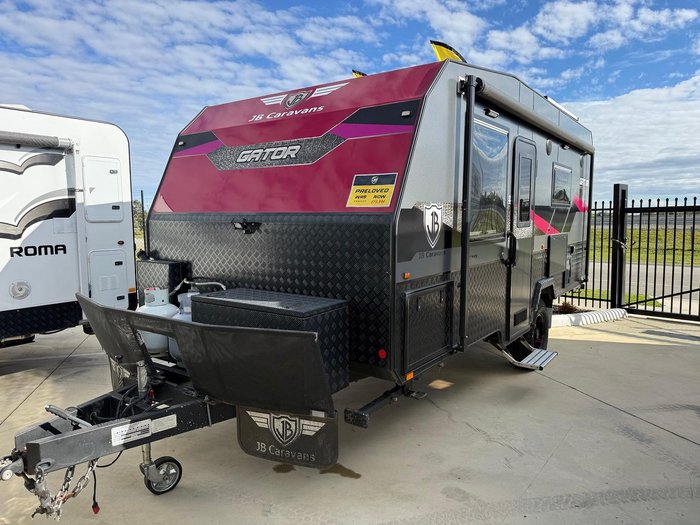 2022 JB Caravans Gator 17'10