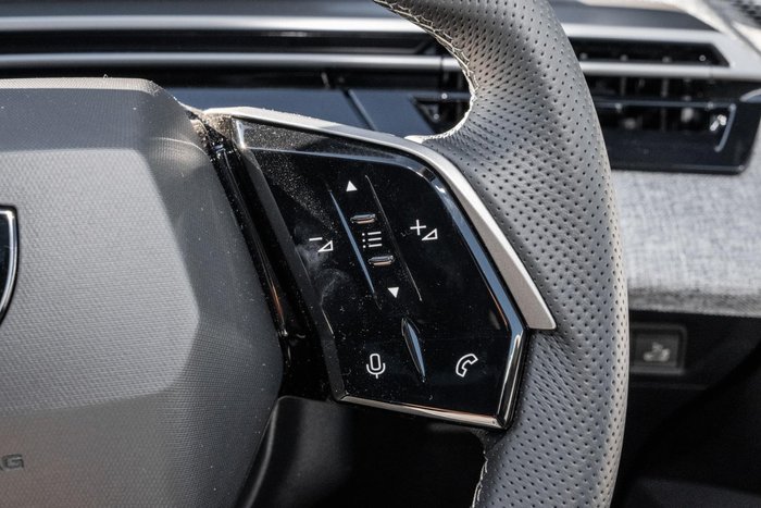 2024 Peugeot 3008 GT Premium Hybrid
