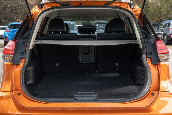 2021 Nissan X-TRAIL ST-L