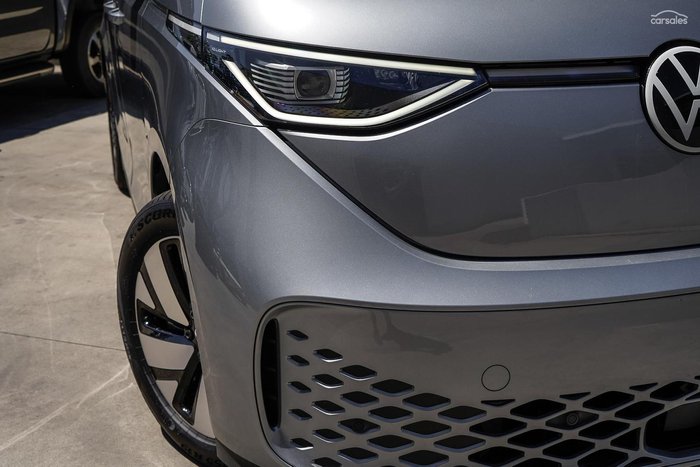 2025 Volkswagen ID. Buzz Pro BEV560