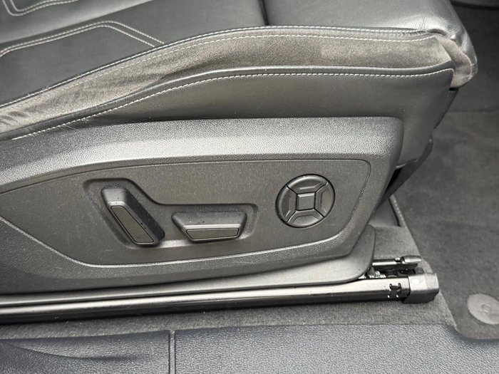 2022 Audi Q3 40 TFSI S line
