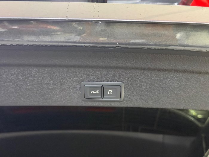 2022 Audi Q3 40 TFSI S line