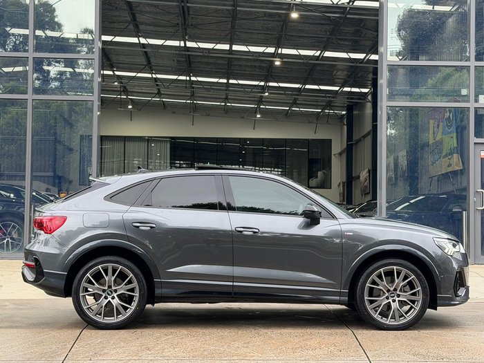 2022 Audi Q3 40 TFSI S line