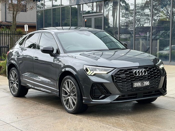 2022 Audi Q3 40 TFSI S line