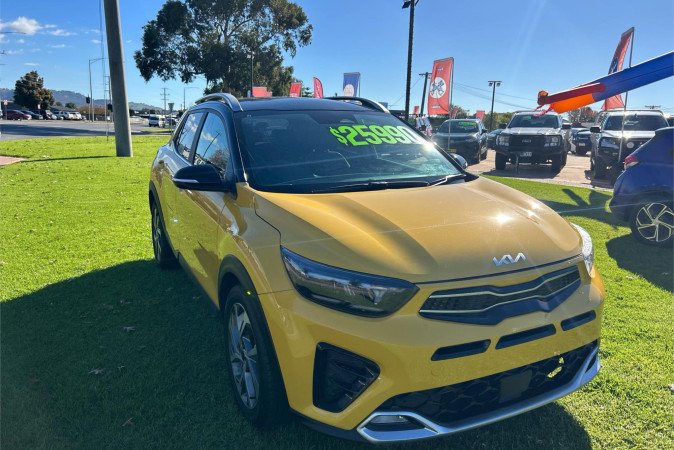 2022 KIA STONIC GT-LINE