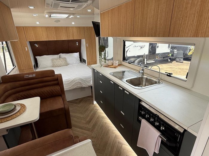 2026 Urban Caravans Tuff-X 20'