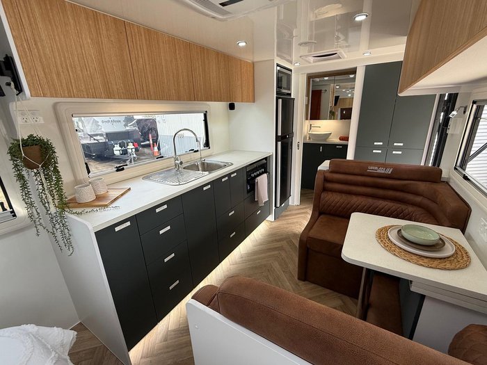 2026 Urban Caravans Tuff-X 20'