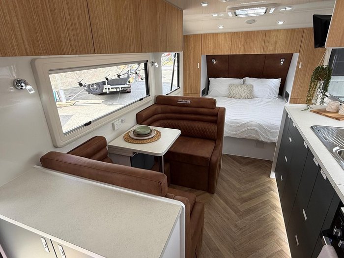 2026 Urban Caravans Tuff-X 20'