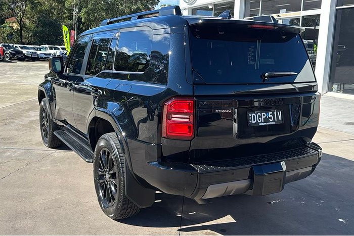 2025 Toyota Landcruiser Prado Kakadu
