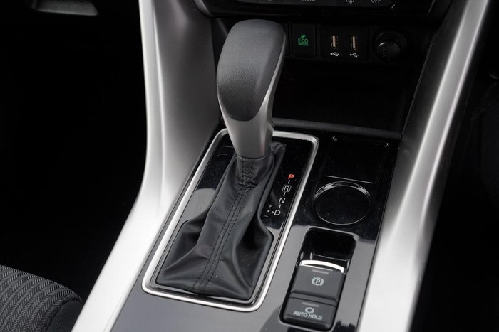 2025 Mitsubishi Eclipse Cross LS