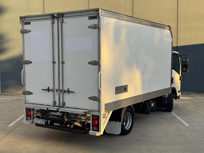 2020 Isuzu N Series NNR 45-150