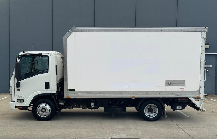 2020 Isuzu N Series NNR 45-150