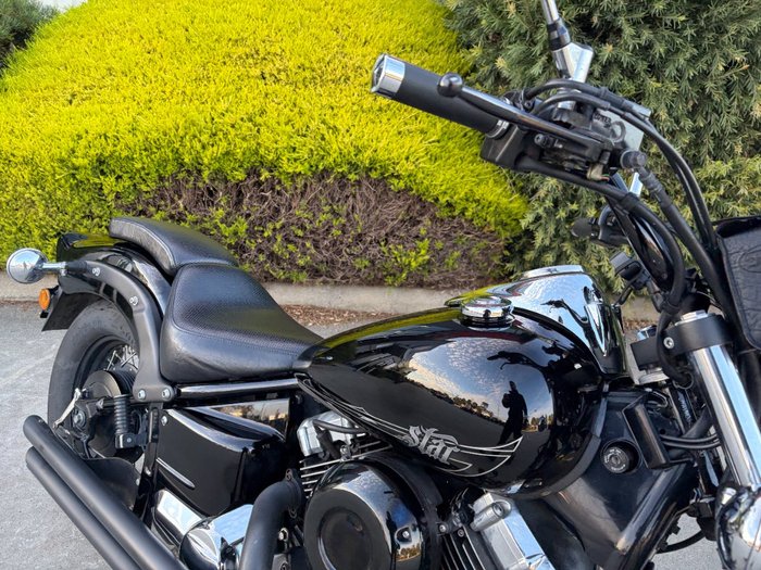 2018 Yamaha XVS650 V-STAR CUSTOM Black