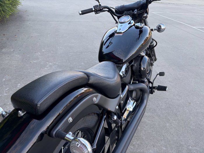 2018 Yamaha XVS650 V-STAR CUSTOM Black