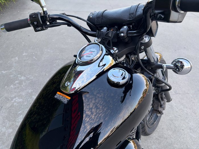 2018 Yamaha XVS650 V-STAR CUSTOM Black