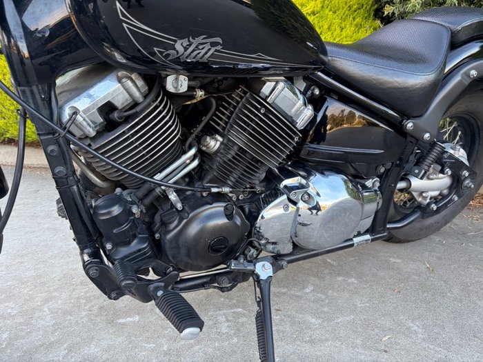 2018 Yamaha XVS650 V-STAR CUSTOM Black