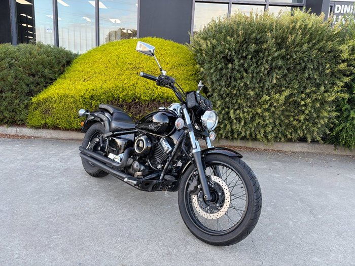 2018 Yamaha XVS650 V-STAR CUSTOM Black