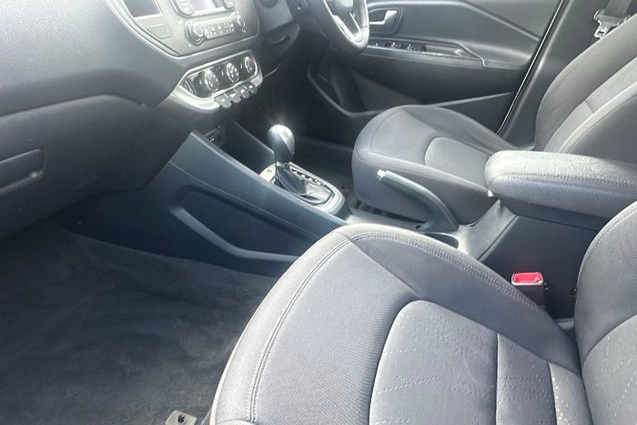 2012 Kia Rio Si UB MY13 White