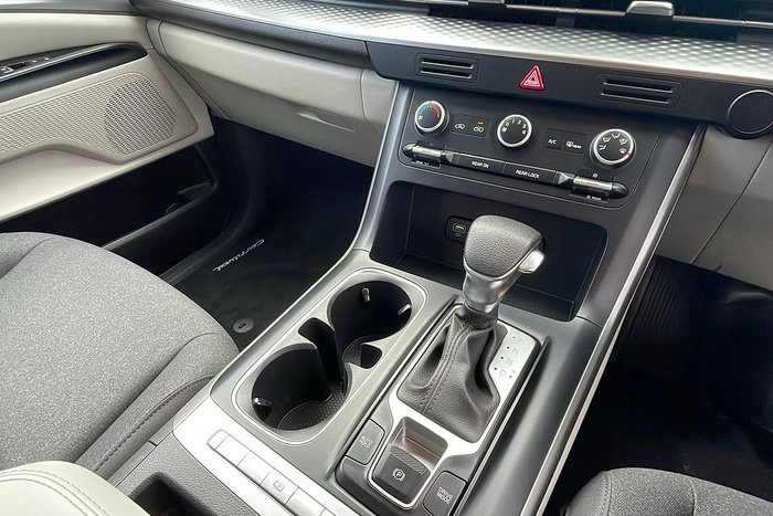 2023 Kia Carnival SLi