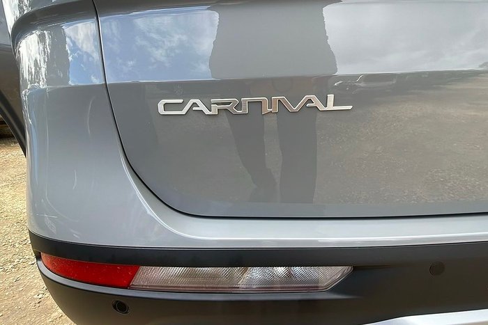 2023 Kia Carnival SLi