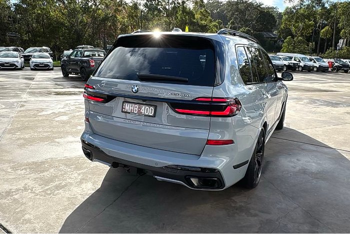 2023 BMW X7 xDrive40d M Sport