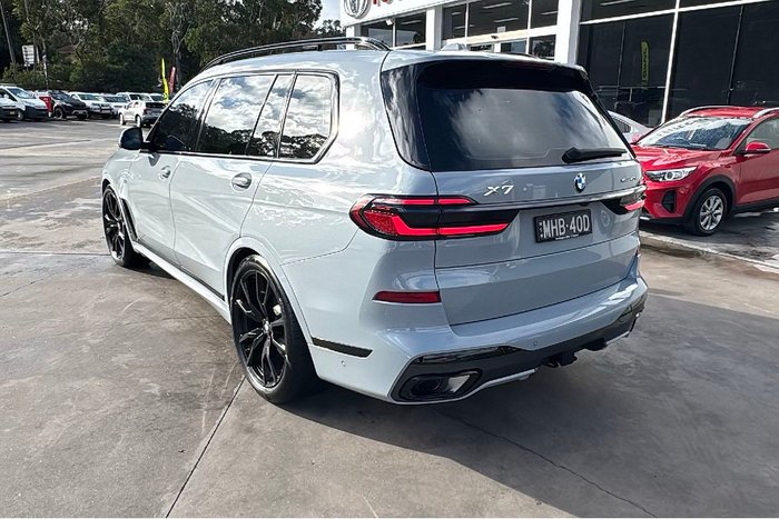 2023 BMW X7 xDrive40d M Sport
