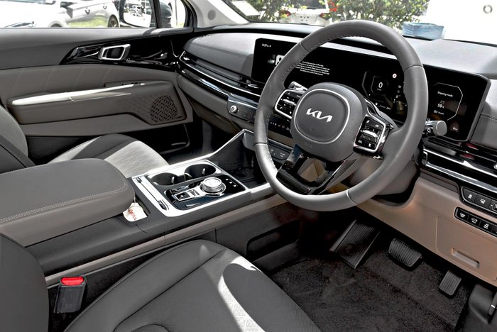 2026 Kia Carnival GT-Line HEV