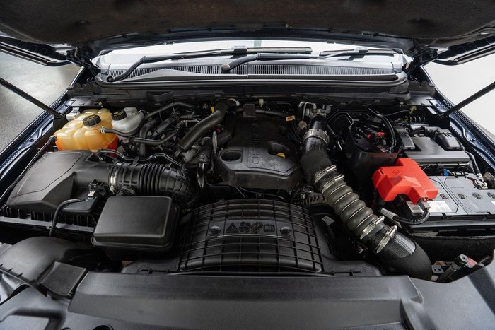 2020 Ford Everest Sport