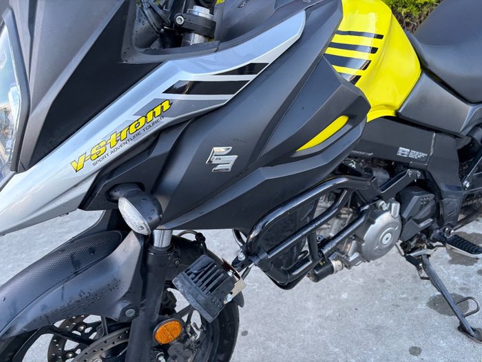 2017 Suzuki V-STROM 650XT LAMS (DL650XAUE)