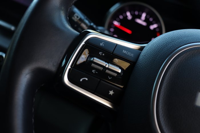 2022 Kia Carnival SLi