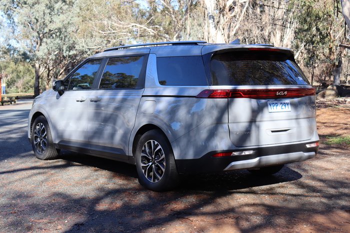 2022 Kia Carnival SLi