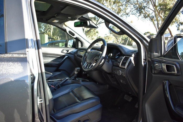 2022 Ford Everest Titanium