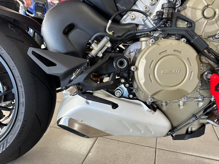 2025 Ducati Streetfighter V4 S