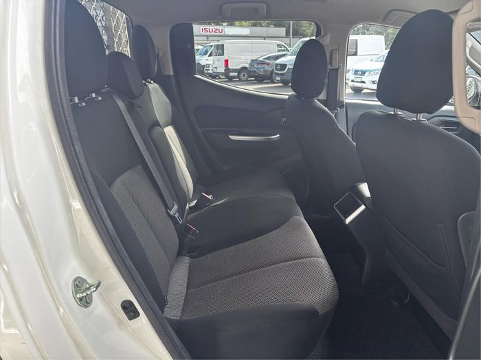2022 Mitsubishi Triton GLS