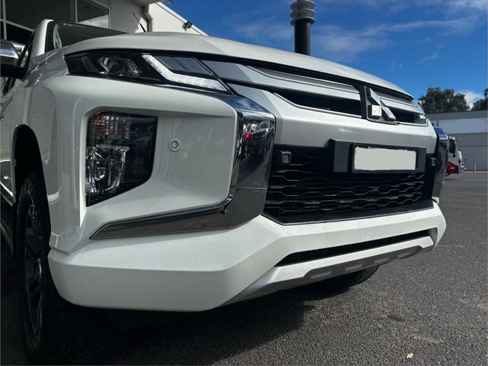 2022 Mitsubishi Triton GLS