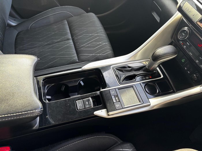 2020 Mitsubishi Eclipse Cross LS