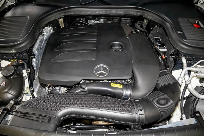 2022 Mercedes-Benz GLC-Class GLC300