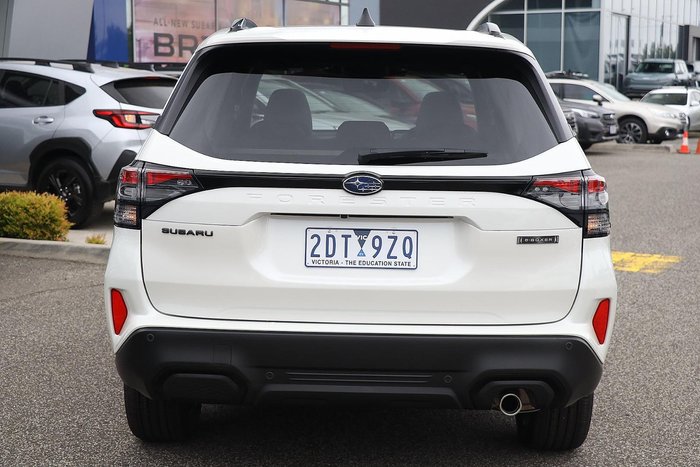 2025 Subaru Forester Hybrid Touring